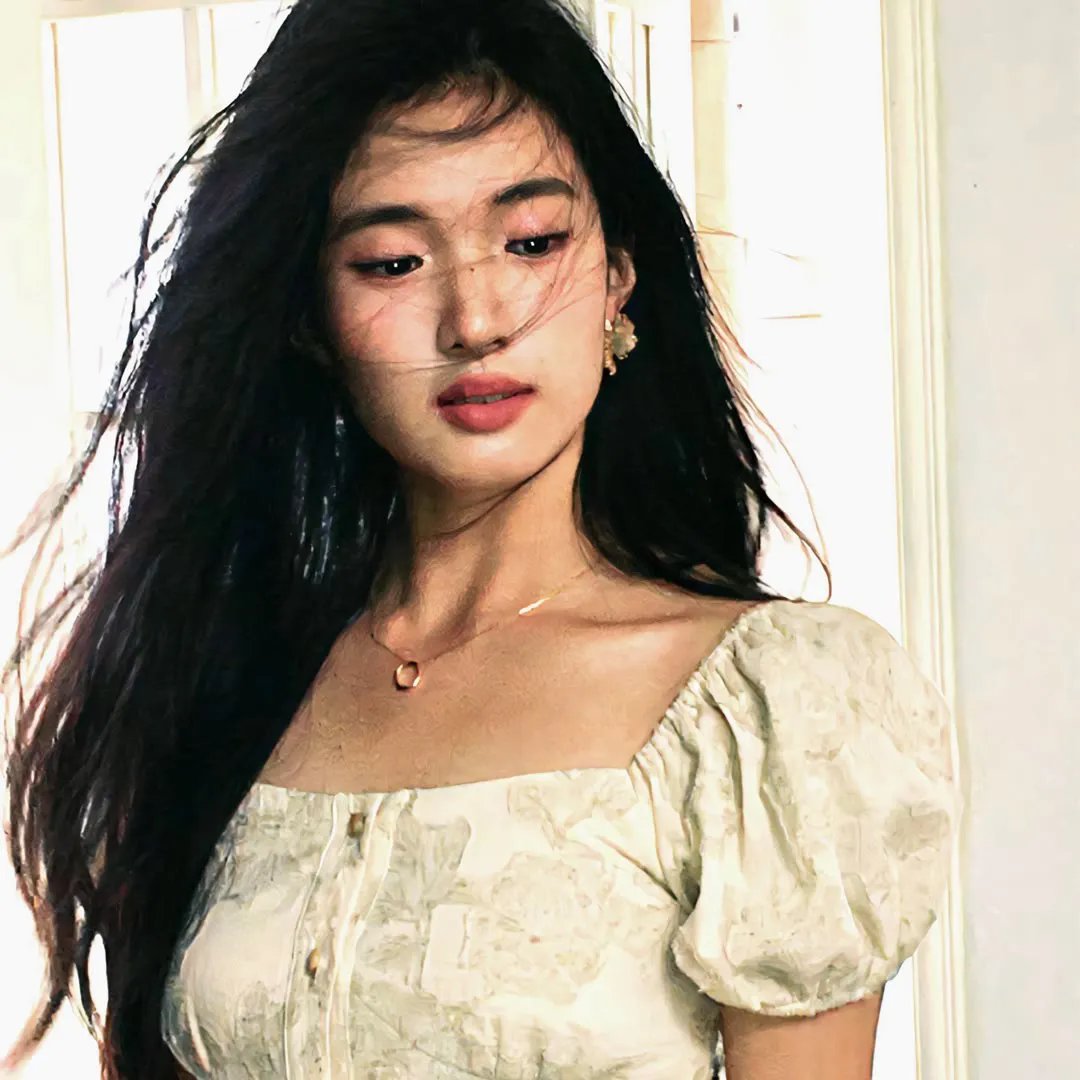 卧底风云：重生后我娶了老大千金